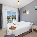 מלון Safak Oasis