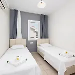 מלון Safak Oasis דליאן