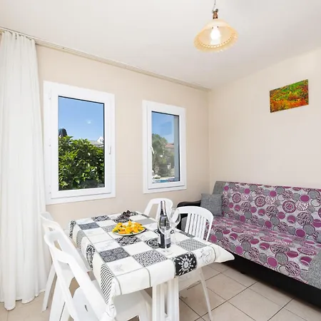 Safak Oasis מלון